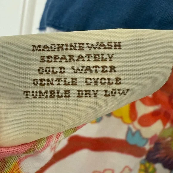 Sur La Table Floral Chinoiserie Apron w/ Pom Pom Trim - Vibrant Kitchen Chic - Picture 6 of 8